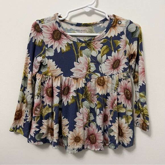 Posh Peanut Size 2T Long Sleeve Peplum Snap Top Swing Bamboo navy floral - Picture 1 of 4